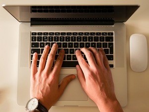 From Offer Letter to First Login: How IT Makes New Hire Setup Easy